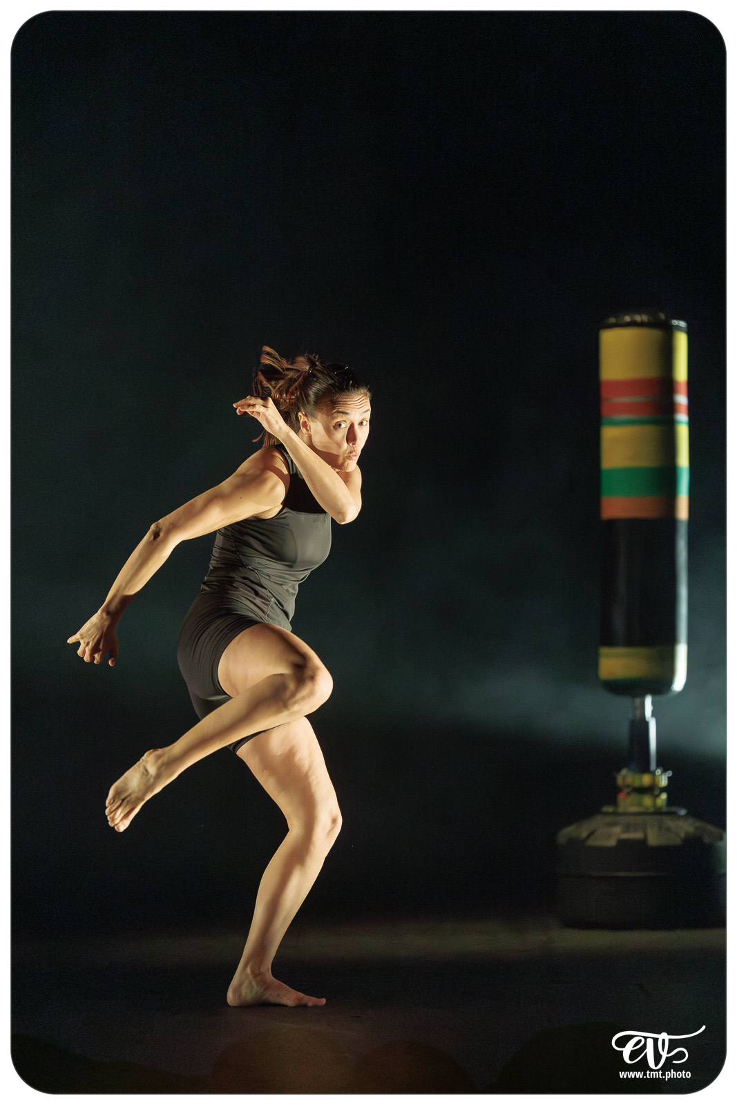 TMTPHOTO L'ODEUR DE LA GUERRE (JULIE DUVAL) 003